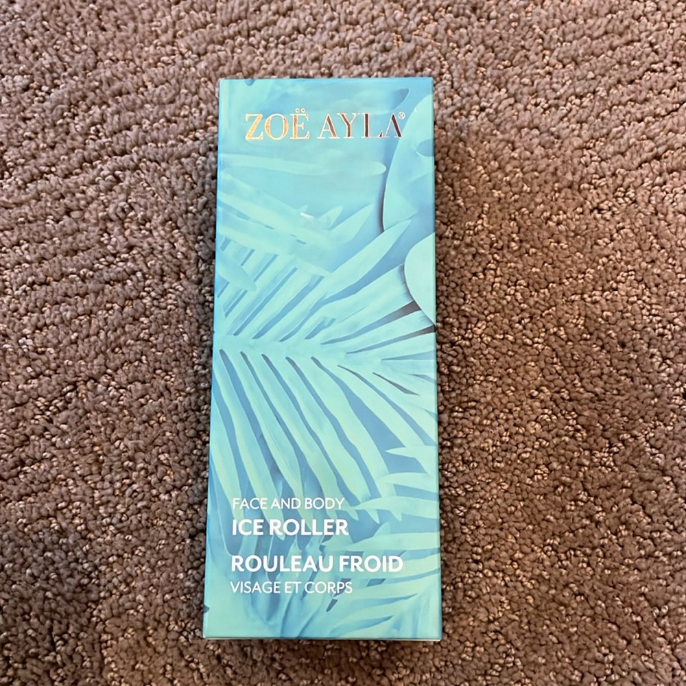 Zoe Ayla face and body ice roller NWOT